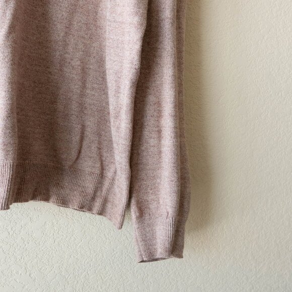 Old Navy Mens Medium V Neck Cotton Sweater Tan Neutral Casual Pullover - Picture 4 of 9